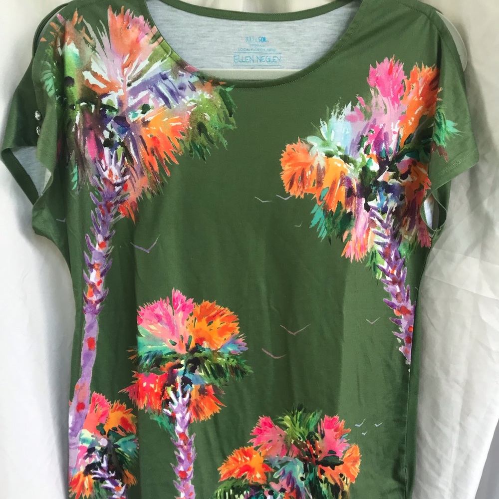 EUC Ellen Negley original palm tree tee💋